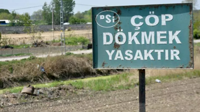 Bayır deresi öyle pis ki içinde at ölüsü bile var