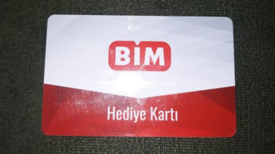 Suriyeliler Türklere yardım dağıttı. Kaymakamlıktan bilgileri aldılar