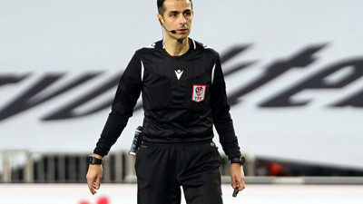 Mete Kalkavan geri döndü. Yöneteceği maç belli oldu