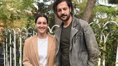 Camdaki Kız'ın 'Pera'sı sevgilisiyle yakalandı! Meğer 5 yıldır birliktelermiş