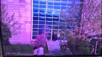 Evlenme teklifini geri çeviren kadına dehşeti yaşattı. Hastane bahçesinde rehin aldı