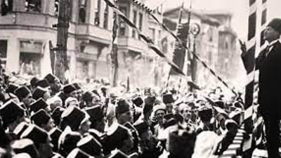 Atatürk 100 yıl önce, cepheden cepheye koşarken bile, 1 Mayıs’ta işçilere hangi hakları verdi