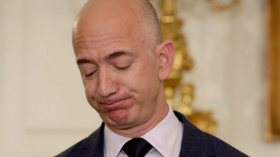 Jeff Bezos bir günde 20 milyar dolar kaybetti