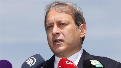 Burak Elmas Divan Kurulu'na neden katılmadığını açıkladı! Hamamcıoğlu ve Öztürk'ten zehir zemberek sözler