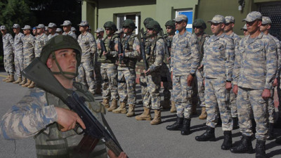 Mehmetçikler bayramda vatan nöbetinde