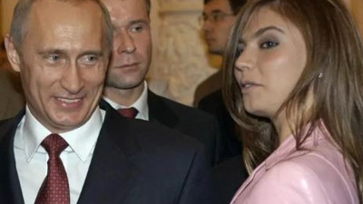 Vlademir Putin'in, 7 yıldır sakladığı gizli aşkından iki oğlu olduğu ortaya çıktı.