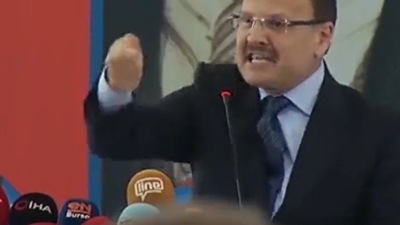 Herkesin içinde İmamoğlu ve Özel'e ağır küfürler etti. AKP'li vekil ne bayram dinledi ne de seyran