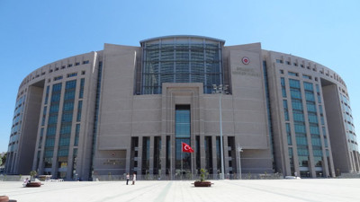 Anadolu Adalet Sarayı'nda 151 bin delil olduğu açıklandı. Yüz tanıma sistemiyle giriliyor. İzinsiz çıkmak da yasak