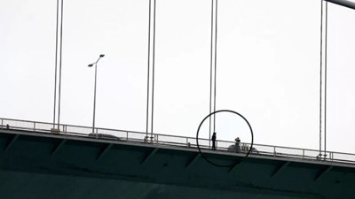 Rus sevgilisi hediyeyi görünce beğenmedi dalga geçti