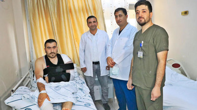 Bacağından alınan kemik, kolunu kesilmekten kurtardı