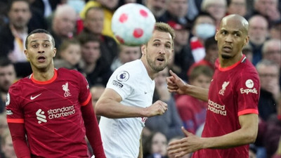 Liverpool'a Tottenham darbesi