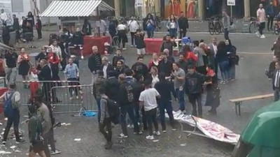 İsviçre'de terör örgütü PKK yandaşları 23 Nisan Festivali'ne saldırdı. 6 Türk vatandaşı yaralandı