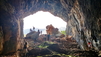 Mağara kiliseyi kaçak kazılarla talan ettiler