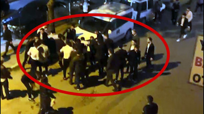 Düğün sonrası sokakta kavga! Ortalık savaş alanına döndü…