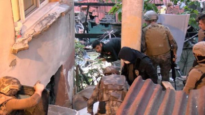 İstanbul'da uyuşturucu tacirlerine şafak operasyonu