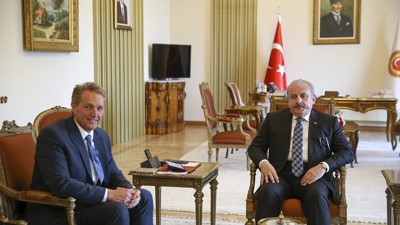 TBMM Başkanı Şentop, ABD Büyükelçisi Flake'i kabul etti