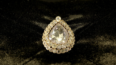 Milli Saraylar'dan Kaşıkçı Elması açıklaması. Çalındığı iddia edilmişti