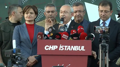 Kılıçdaroğlu Kaftancıoğlu’na destek için CHP İstanbul İl binasına geldi. Canlı yayında halka seslendi!