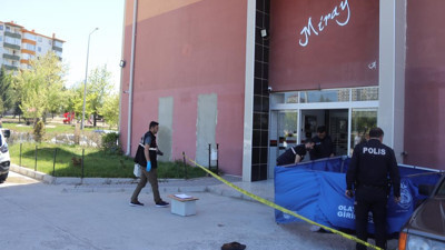 Kayseri'de yaşandı. Polisi görünce 10 kattan atladı