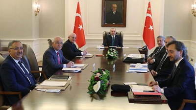 İstişare yok ama 15 bin lira maaş var. En son ne zaman bir araya geldiler