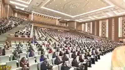 Bu nasıl Türk Konseyi. Ödül alan katılımcılar Rusça konuştu