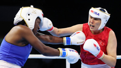 Boksta Elif Güneri ve Şennur Demir çeyrek finalde