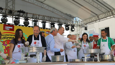90 acı biberi Tazmanya Canavarı gibi yedi şampiyon oldu. İlginç bir ödül kazandı