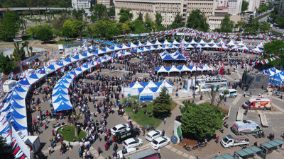 Türkiye uçuyor sıkı tutunun. Bedava spor ayakkabıyı duyan kan vermeye koştu
