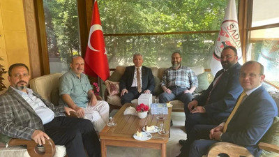 AKP'den CHP'ye SADAT misillemesi. AKP Beylikdüzü İlçe Başkanlığı, SADAT’ı ziyaret etti