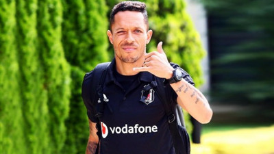 Beşiktaş'ın eski yıldızından Oğuzhan itirafı