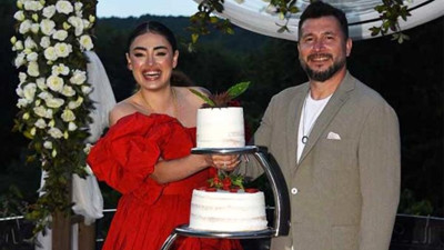 Dilan Çıtak Tatlıses şok oldu: Elbiseme köpek tuvaletini yaptı