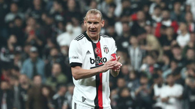 Domagoj Vida'dan Beşiktaş kulüp personeline 336 bin TL'lik hediye! Giderayak büyük kıyak