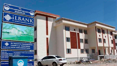 Kız öğrenci yurdu, AKP'li başkana makam oldu