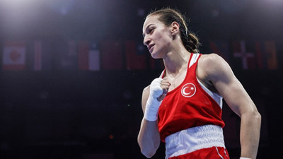 Busenaz Çakıroğlu Dünya şampiyonu