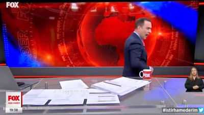 Selçuk Tepeli canlı yayında çok sinirlendi! Bardağı devirip gitti... İzleyenler şok oldu