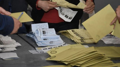 Saray’da kapıları sert şekilde kapattıran sonuçlar. Kara haber bu sefer son seçimleri nokta atışı bilen anket şirketinden geldi