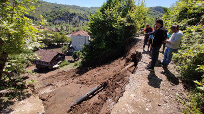 Sinop'ta heyelan. Evler hasar gördü