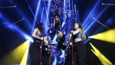 Tanınmış rap şarkıcısı Sefo hayranlarını coşturdu