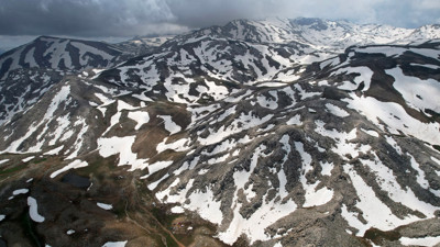 Toroslarda Mayıs atında kar manzaraları