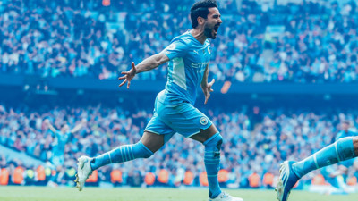 Avrupa sonradan girip maçı çeviren İlkay'ı konuşuyor. 2 muazzam gol attı. İlkay girdi şampiyonluk geldi