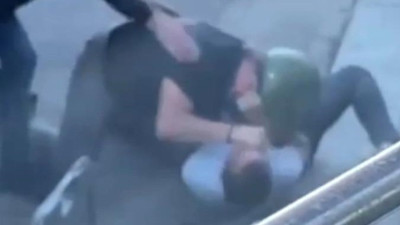 İETT şoförü ile motokuryenin kavgası şok etti