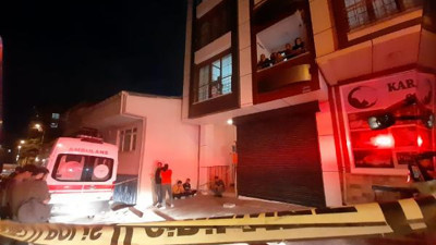 Tamir ettiği asansör canını aldı