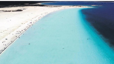 Salda Gölü'nde Millet Bahçesi yapılacak denilen alanda gerçek ortaya çıkınca, apar topar harekete geçtiler