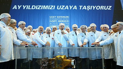 NASA NASA olalı böyle galoş görmedi. 7 yıl önceki açılış görüntüleri yeniden gündeme geldi