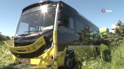 Hızını alamayan İETT otobüsü yoldan çıktı