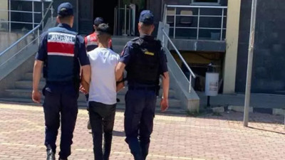 Kendini polis olarak tanıtan dolandırıcıya 485 bin lira değerinde altın ve döviz kaptırdı