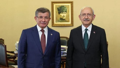 Davutoğlu’ndan Kılıçdaroğlu’na ziyaret