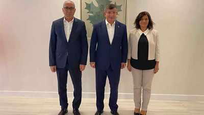 Gelecek Partisi'nde kafaları karıştıran istifa! Hesabı ele mi geçirildi