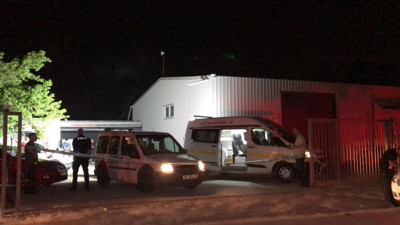 İşyerinde silahlar patladı: 2 yaralı