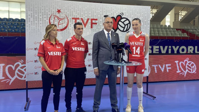 Mehmet Akif Üstündağ: 'FIVB Milletler Ligi'nin final etabı ilk defa Türkiye'de yapılacak'